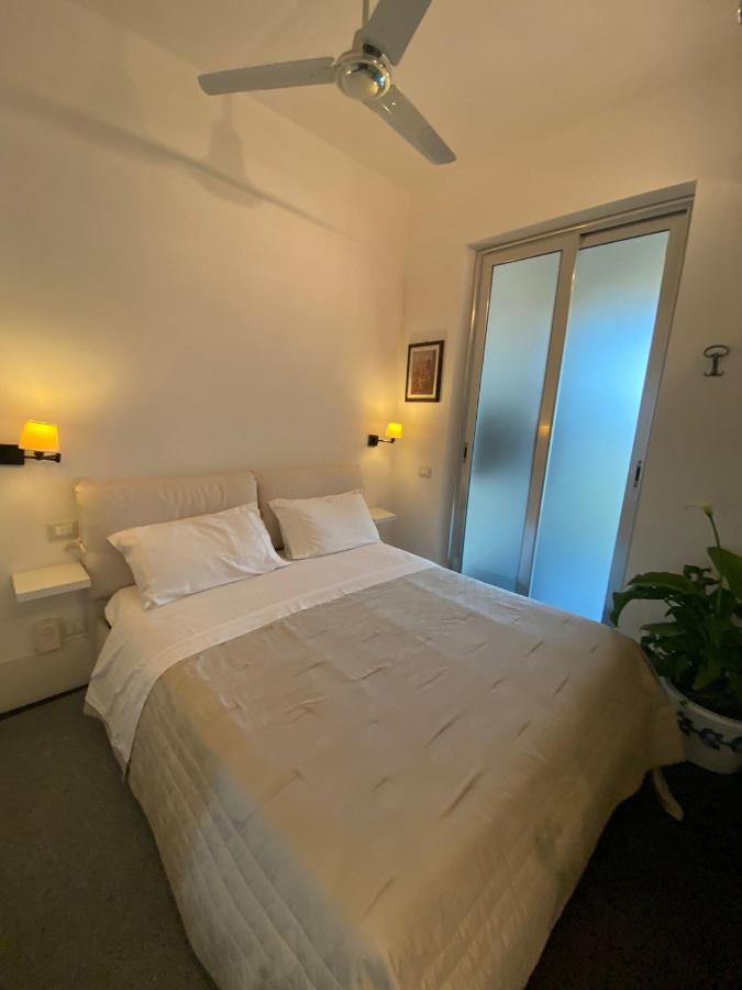 Appartamento La Torretta モンデッロ エクステリア 写真