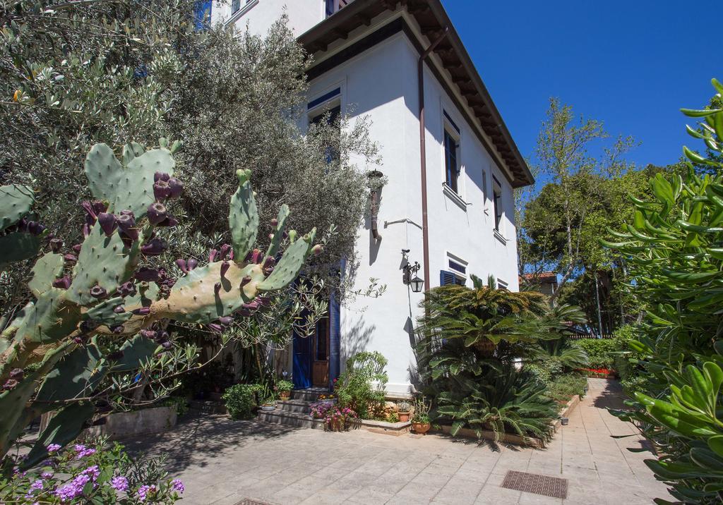 Appartamento La Torretta モンデッロ 部屋 写真