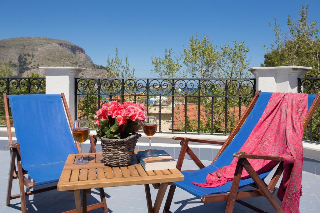 Appartamento La Torretta モンデッロ 部屋 写真